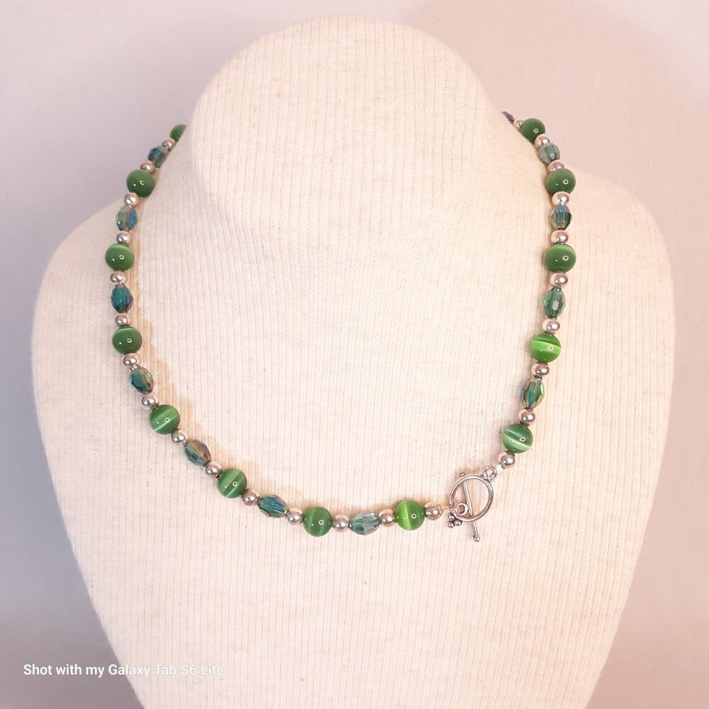 💎Sparkly Beaded Choker Necklace Green Tigers Eye Silver Tone Spacers With Toggle